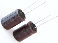 KONDENZÁTOR 680uF / 35V 12x20 NÍZKY ESR 5000h 2KS.