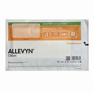 Allevyn Classic nelepivý penový obväz 10cm x 20cm, 1 kus