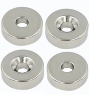 SILNÝ NEODYMOVÝ MAGNET 15x5 mm S OTVOROM 7,5/4,5 mm NA SKRUTKU 4 KUS