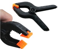 PLASTOVÁ SPONA PRUŽINOVÁ MODELÁRNA SVORKA 11cm