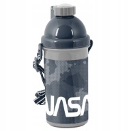 NASA pije fľašu vody pre chlapca