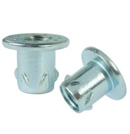 Zásuvka 10x M10 x 15 mm, tepaná nábytková vložka do dreva, nábytkové nožičky