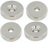 SILNÝ NEODYMOVÝ MAGNET 20x5 mm S OTVOROM 7,5/4,5 mm NA SKRUTKU 4 KUSY
