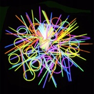 ŽIARIACE PÁSMO Náramky fluorescenčné 1 ks