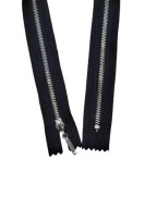 KOVOVÝ Zips Zips KOVOVÝ 45 CM ČIERNA NIKEL