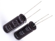 KONDENZÁTORY 680uF / 35V 10x25 L.ESR SAMYOUNG 2KS