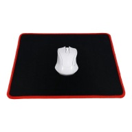 Herná podložka pod myš 300x240x3mm / čierno/červené lemovanie