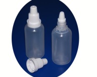 PRÁZDNA FĽAŠKA MASKA S APLIKÁTOROM A viečkom 30ml