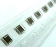 Keramické MLCC 500V DC 10% 2.7nF 100ks