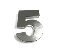 Číslo dverí, číslo 5 alebo iné! Číslo 3D!