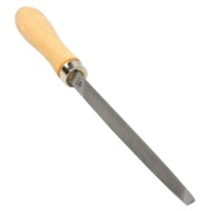 TROJUHOLNÍKOVÝ PILNÍK 150 mm REŤAZ Č. 2 DREVENÁ RÚČKA RICHMANN C4982