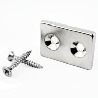 NEODYMOVÝ MAGNET NA SKRUTKU 30x20x4 S OTVOROM 8/4 + SKRUTKY