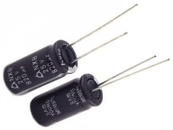 KONDENZÁTOR 820uF / 25V 10x21 L.ESR SAMYOUNG 5KS.
