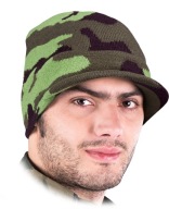 Camo zateplená zimná čiapka so šiltom, 100% akryl