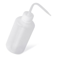 FĽAŠA S POSTREKOVAČOM 250ML NA MYDLO NA TETOVANIE