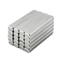 NEODYMIOVÝ MAGNET TANIER 20x3x2 N38 - 20 KS