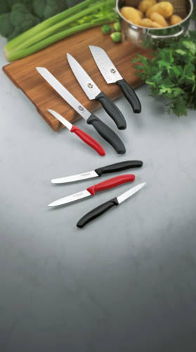 VICTORINOX KUCHYNSKÝ Nôž 6.7601 ČEPEL 8CM