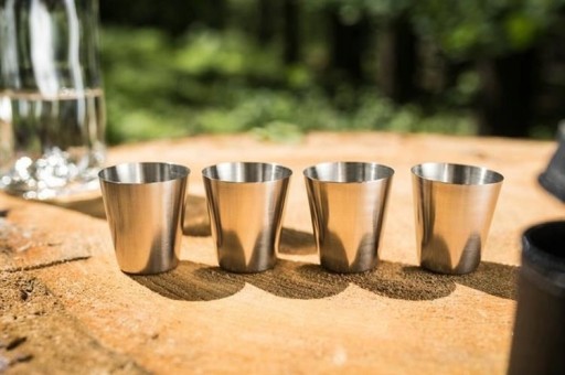 SET TURISTICKÝCH OKULIAROV, 4 KS, KOV