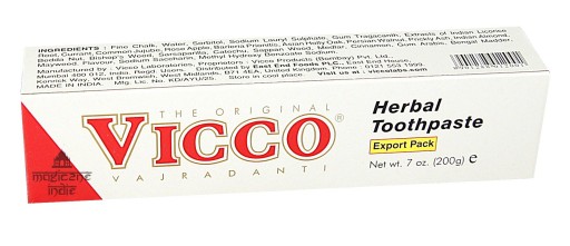 Najlepšia pasta na odhalené krčky zubov, ktorá odstraňuje zubný kameň od VICCO