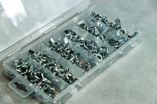 KRÍDLOVÁ MATICA Krídlové matice 150ks M4-M10 6-9,5mm