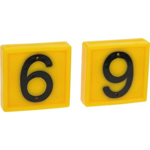 Číslo štítku '6/9' pre obojky pre dobytok