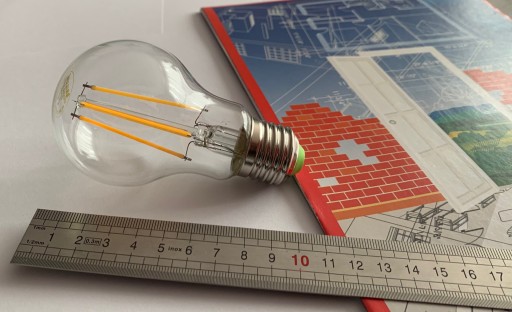 Kanlux E27 LED žiarovka 810lm XLED A60 7W teplá biela 2700K