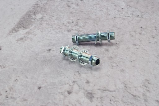 vsuvky závitové podložky rúr matice 2x5cm