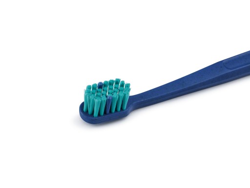 Feelo ortho zubná kefka na ortodontické strojčeky