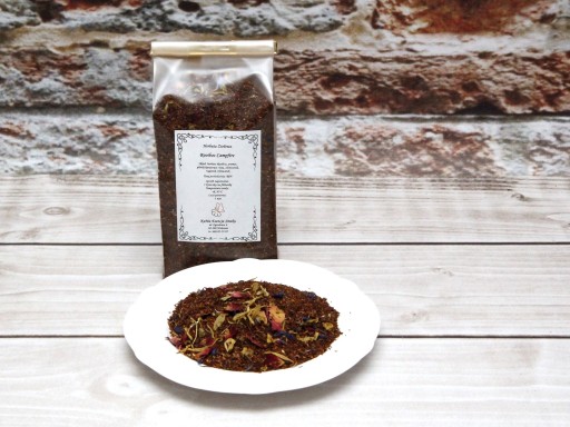 Okvetné lístky bylinného čaju Rooibos Campfire