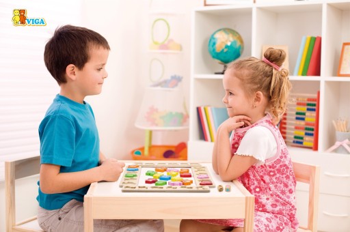 Viga Baby's First Drevené auto puzzle