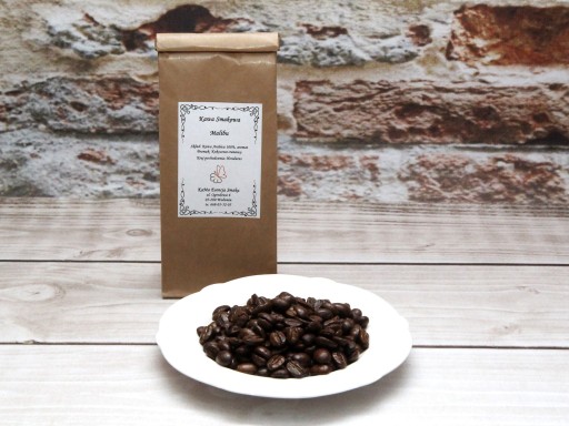Kávové zrná s príchuťou Malibu Arabica