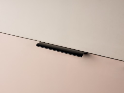 KRÚŽKA NÁBYTKOVÁ OKRAJOVÁ JAWA MAT ČIERNA 130mm