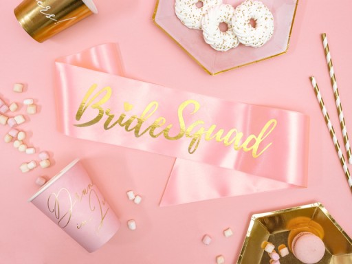 BRIDE SQUAD šerpa na slepačie párty svetloružová