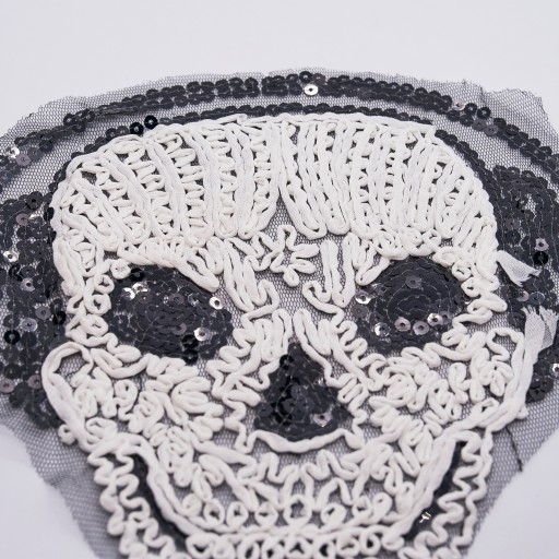 SKULL flitre Nášivka čierna