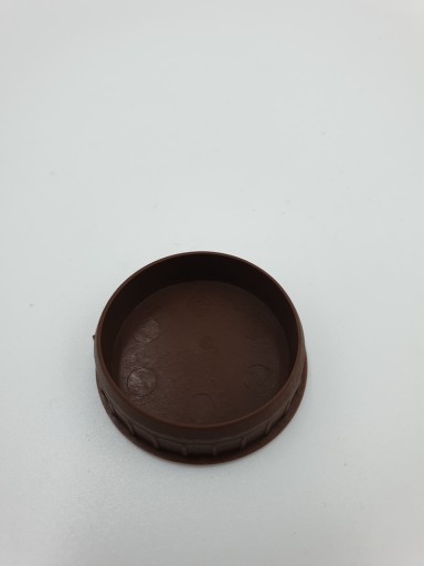 Zástrčka diery závesu 35mm bronz 10 ks