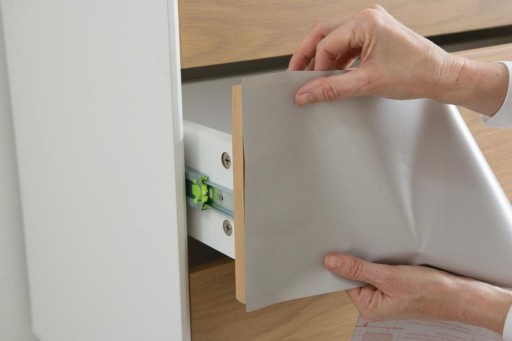 Dekoračná fólia do nábytkových skríň Pultová dyha MATNÁ ŠEDÁ STREDNÁ 45x25cm