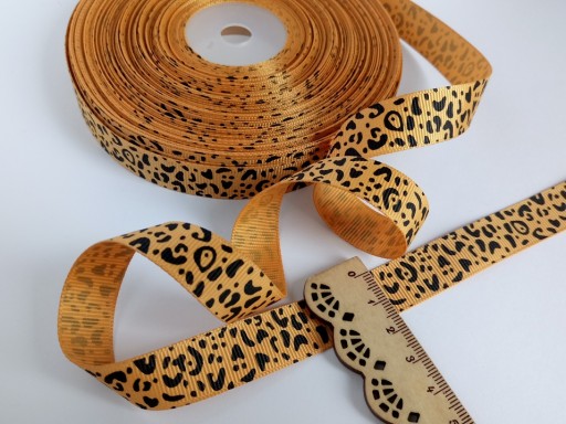 Grogrénová stuha, hnedá leopardia stuha