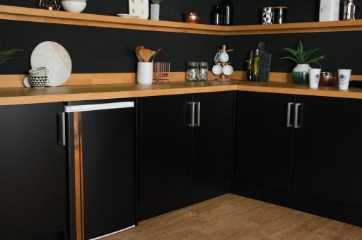 Lepiaca nábytková dyha Dekoračná fólia Farba MATNÁ ČIERNA Šírka 45 cm DIY