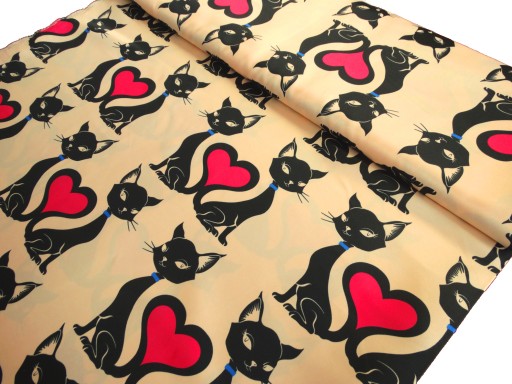 MG TK záclona SATIN BLACK CATS HEARTS lososová 145