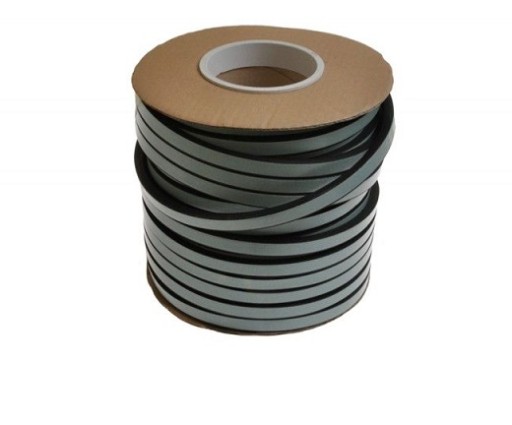 SAMOLEPIACE GUMOVÉ TESNENIE S E-LEPIKOM 15x8mm