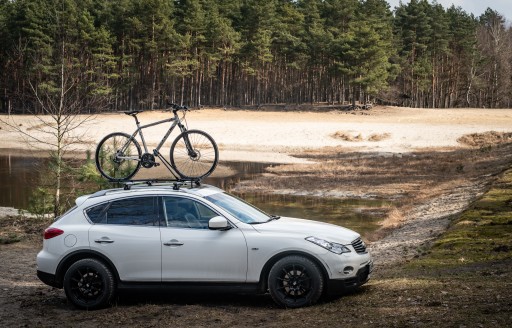 PÁSKA NA PÁSKU UPEVŇUJÚCA RUKOVÄŤ KOLESA A BICYKLA
