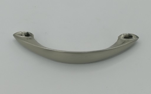 INOX NÁBYTOK KOVOVÁ ÚCHYTKA 96 MM