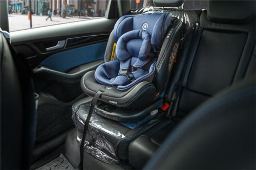 OCHRANNÁ FÓLIA CARETERO NA AUTOSEDAČKU