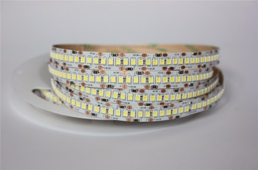 SUPER SILNÝ LED pásik PREMIUM 2835 IP20 1200d 1mb
