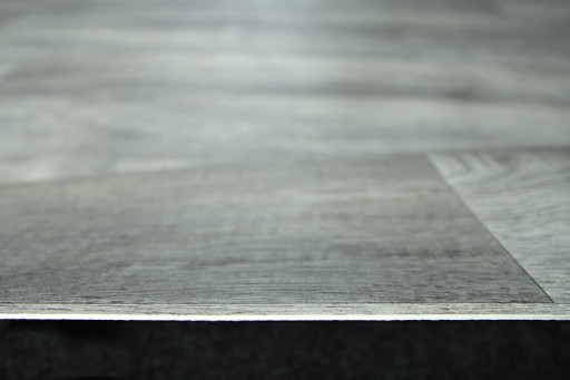šírka 1,5 m HRUBÝ ŠEDÝ PVC KOBEREC PRESTO GUMOLEUM AKO PANELOVÁ DOSKA