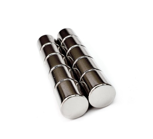 VALCOVÉ NEODYMIOVÉ MAGNETY 12x10 mm 1 KUS SILNÉ!
