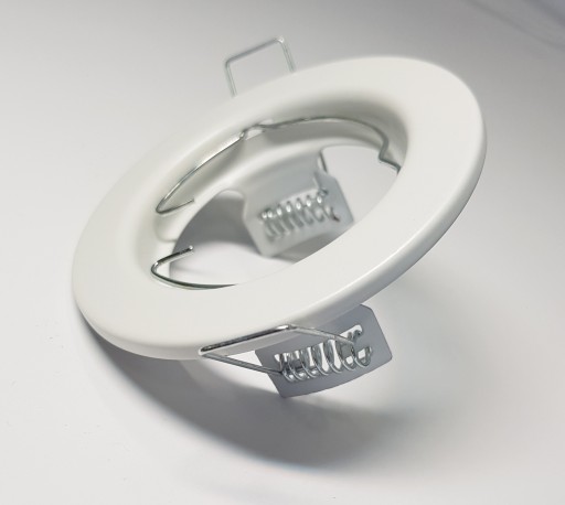 SET PEVNÝCH BIELÝCH HALOGÉNOVÝCH SVIETIDIEL + LED GU10 2W
