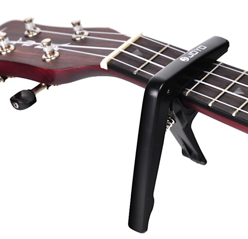 Capo pre ukulele akustiku elektrické + trsátko