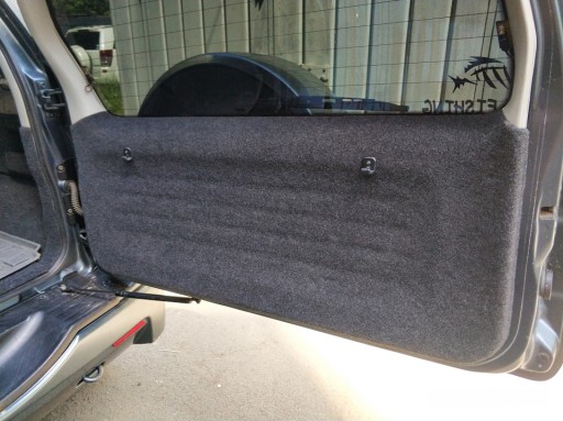 Samolepiaca kobercová sivá podšívka 2mm látkový materiál na strop