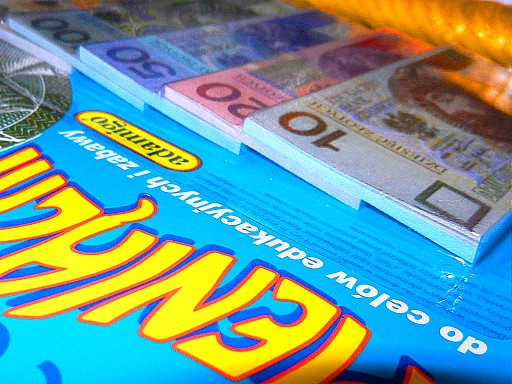 peniaze, mince - hranie v obchode s mincami